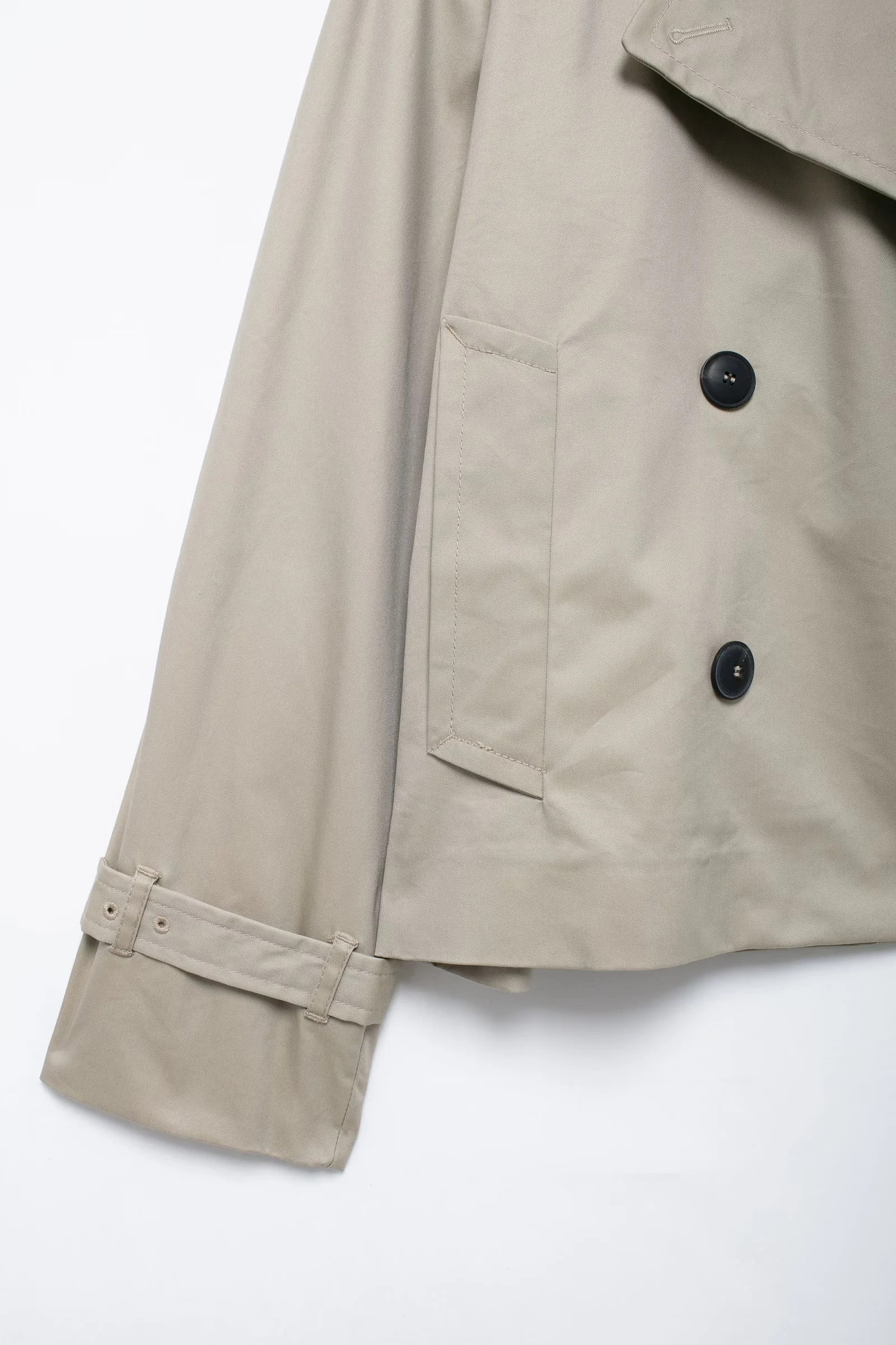 Kurztrenchcoat in Beige – Klassisch & Modern