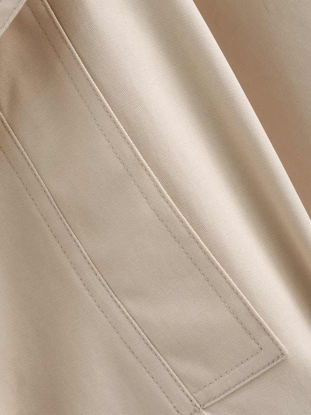 Cropped Trenchjacke mit Schleifendetail