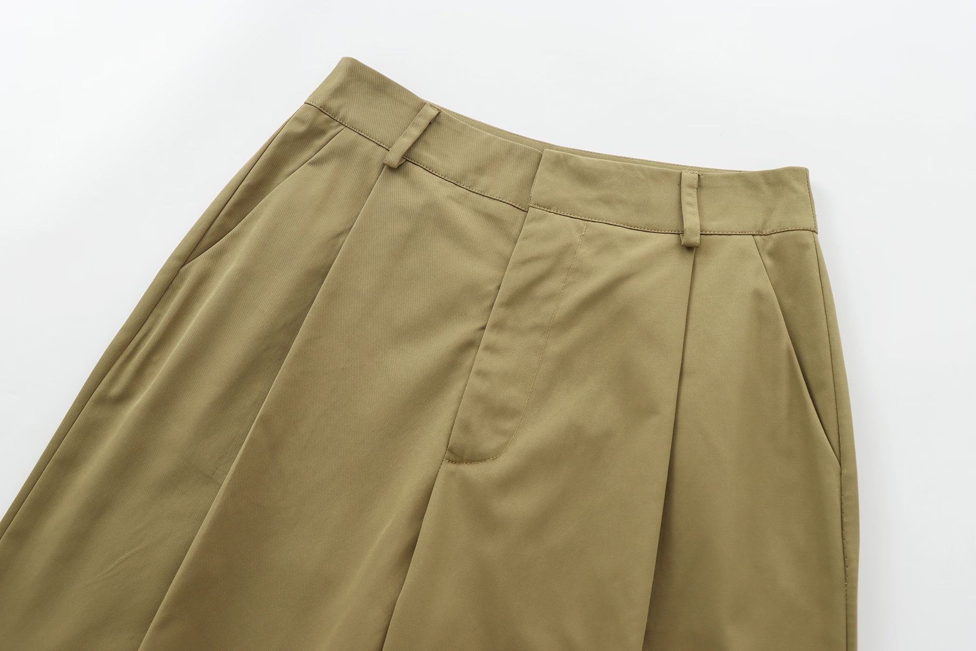Utility Zweiteiler in Khaki – Modern & Stylisch