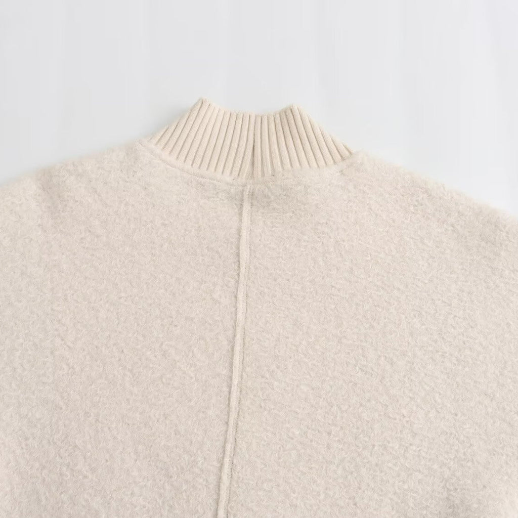 Lockeres Sweatshirt mit Stehkragen