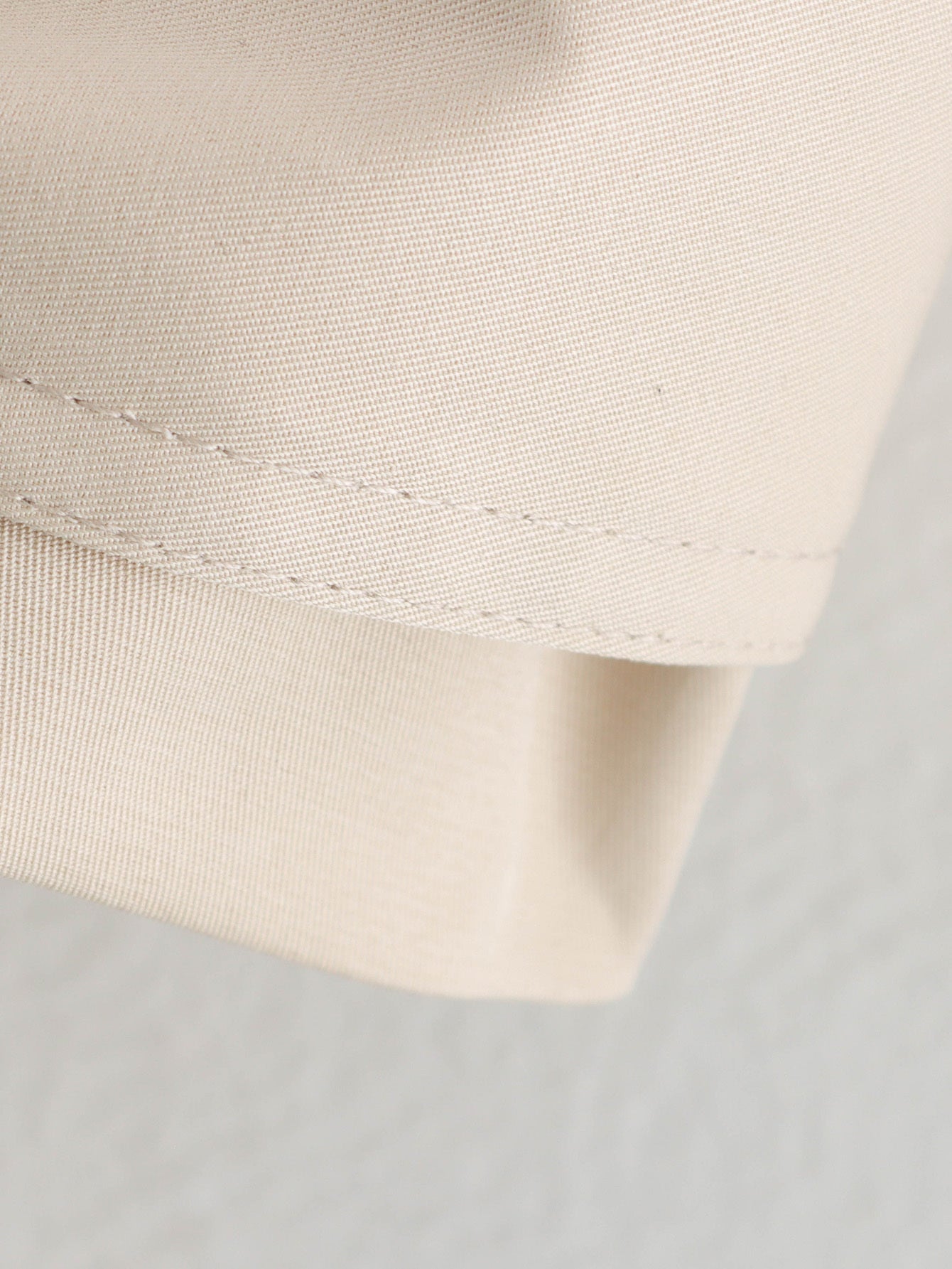 Cropped Trenchjacke mit Schleifendetail